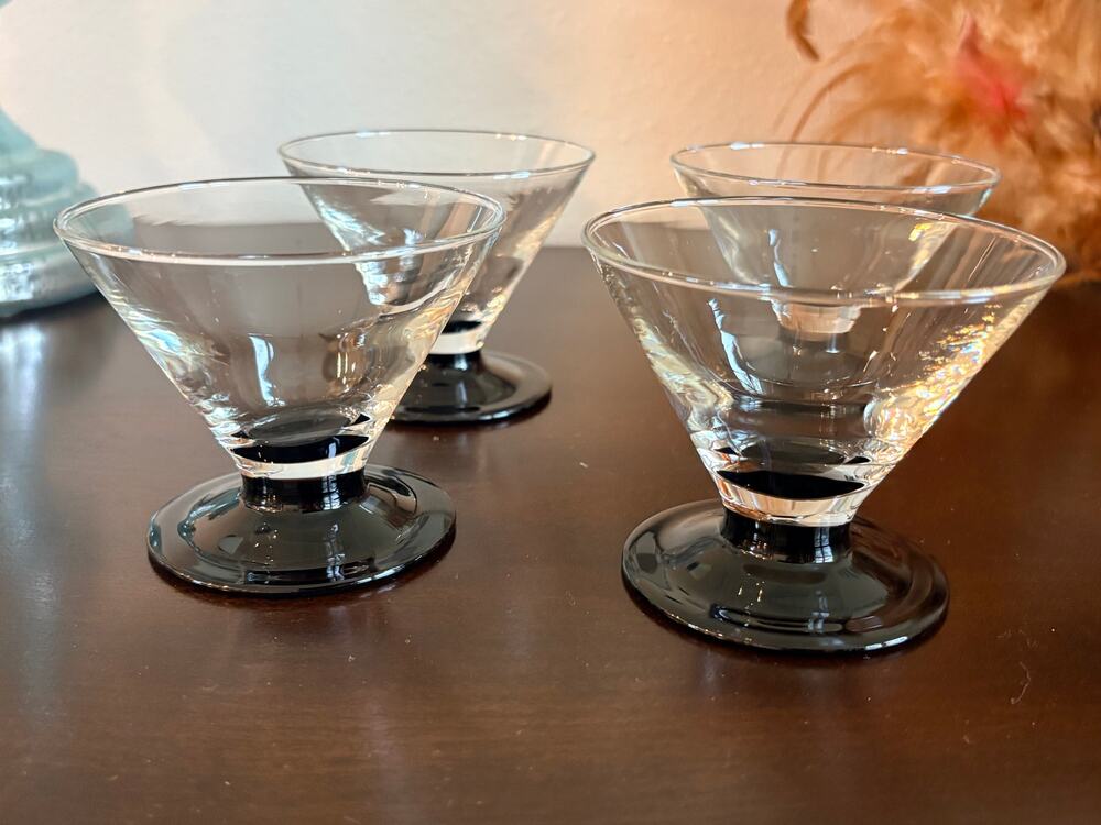 Vtg Luminarc France Kyoto Martini Cocktail Glasses Black Base(4) Postmodern MCM